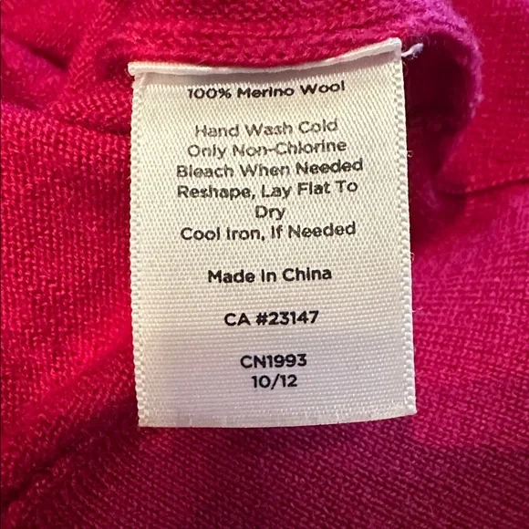 Talbots Raspberry Merino Wool Sweater - Picture 7 of 8